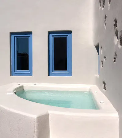 Villa Luna Santorini
