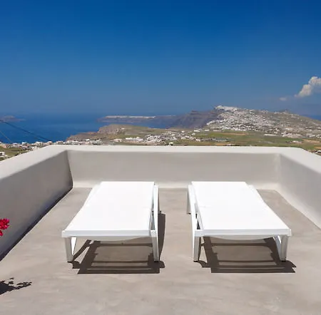 Luna Santorini *