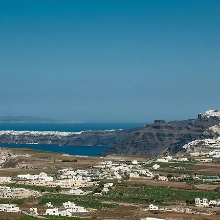 Luna Santorini Villa Pyrgos Kallistis