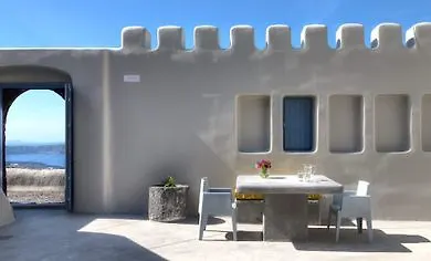 Luna Santorini