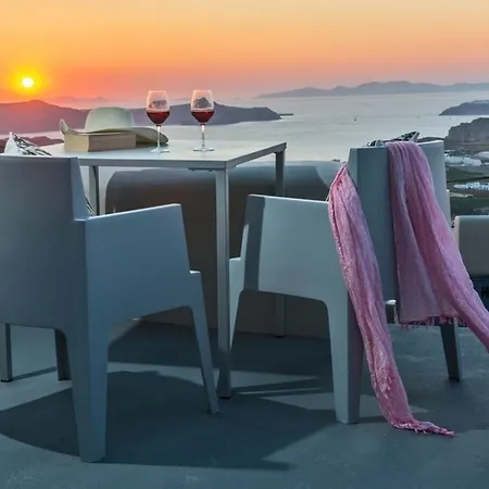Luna Santorini Villa