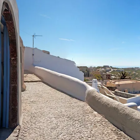 Luna Santorini Villa