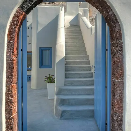 Luna Santorini Villa Pyrgos Kallistis